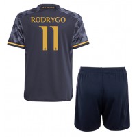 Real Madrid Rodrygo Goes #11 Replika babykläder Bortaställ Barn 2023-24 Kortärmad (+ korta byxor)